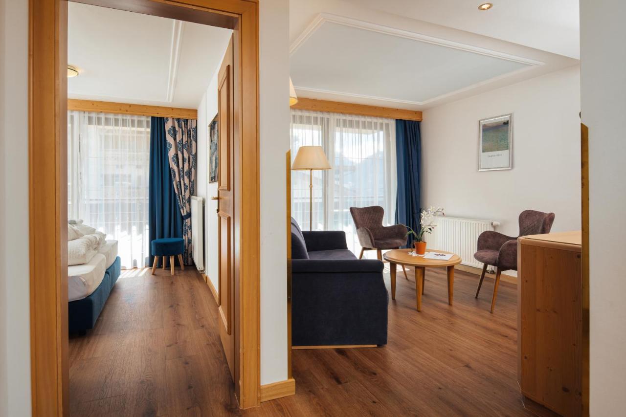 Hotel Garni Alpenruh-Micheluzzi سيرفاوس المظهر الخارجي الصورة