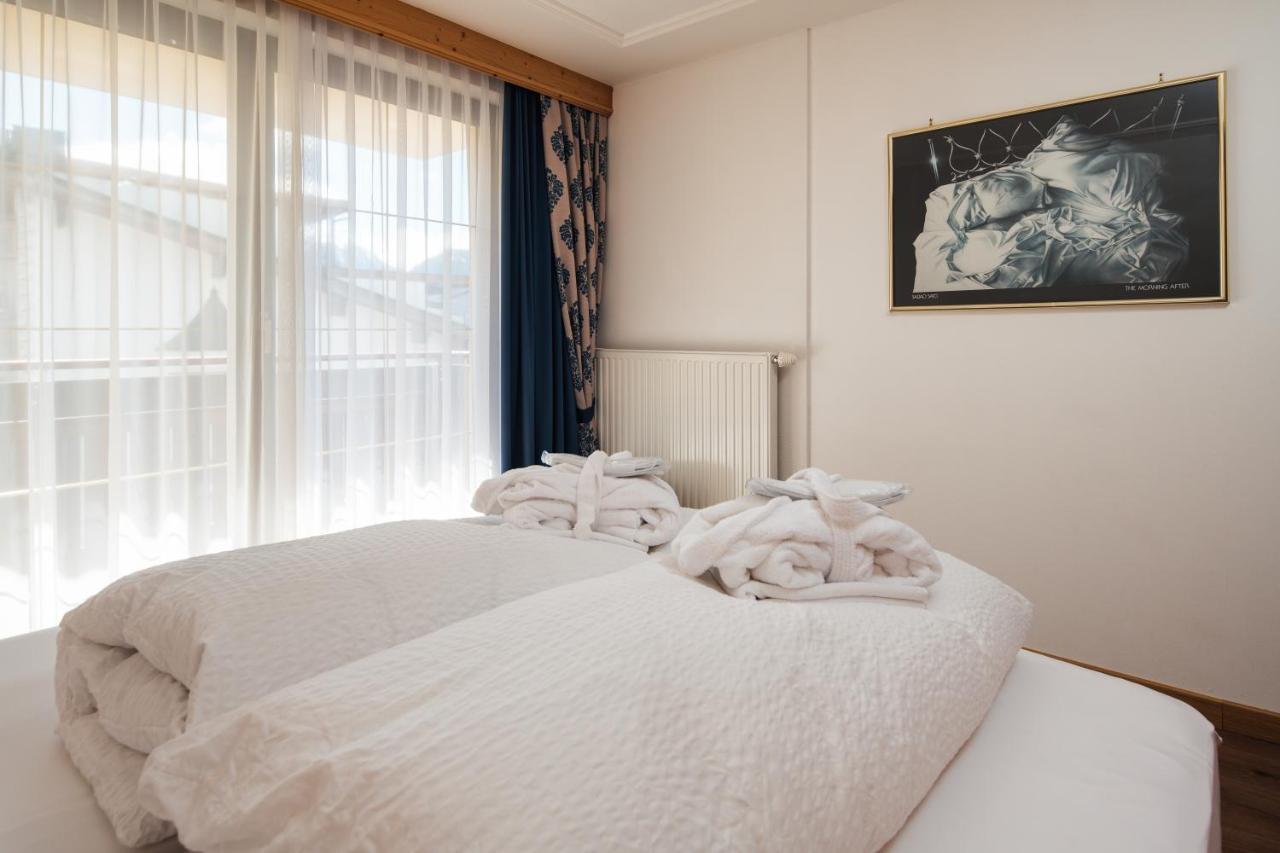 Hotel Garni Alpenruh-Micheluzzi سيرفاوس المظهر الخارجي الصورة
