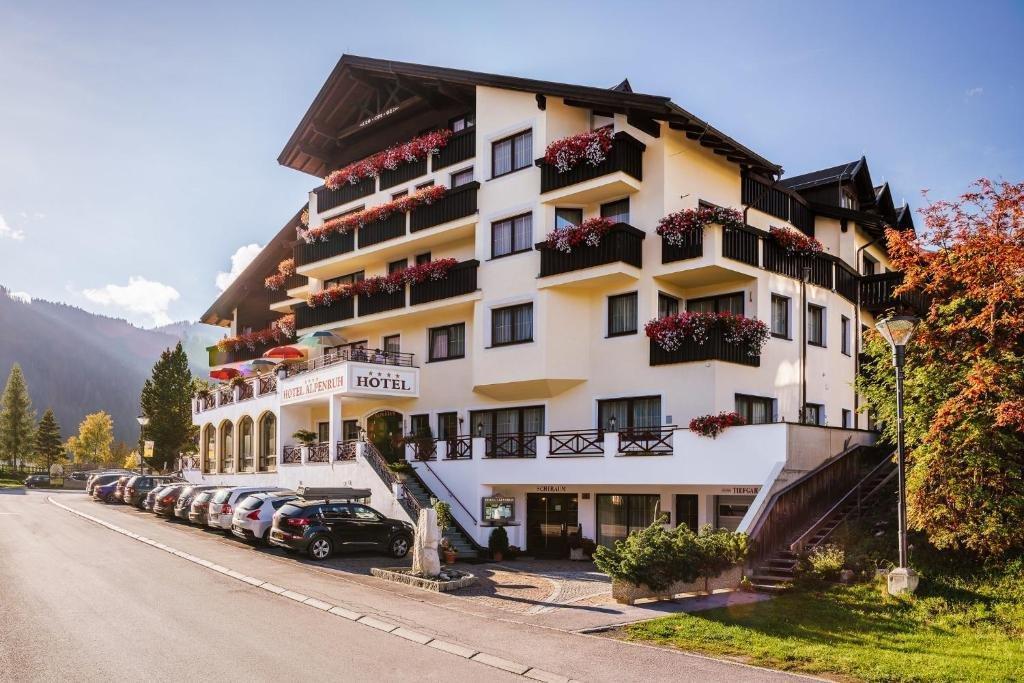 Hotel Garni Alpenruh-Micheluzzi سيرفاوس المظهر الخارجي الصورة